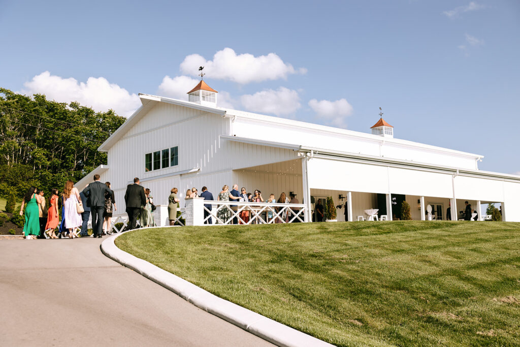 white dove barn wedding