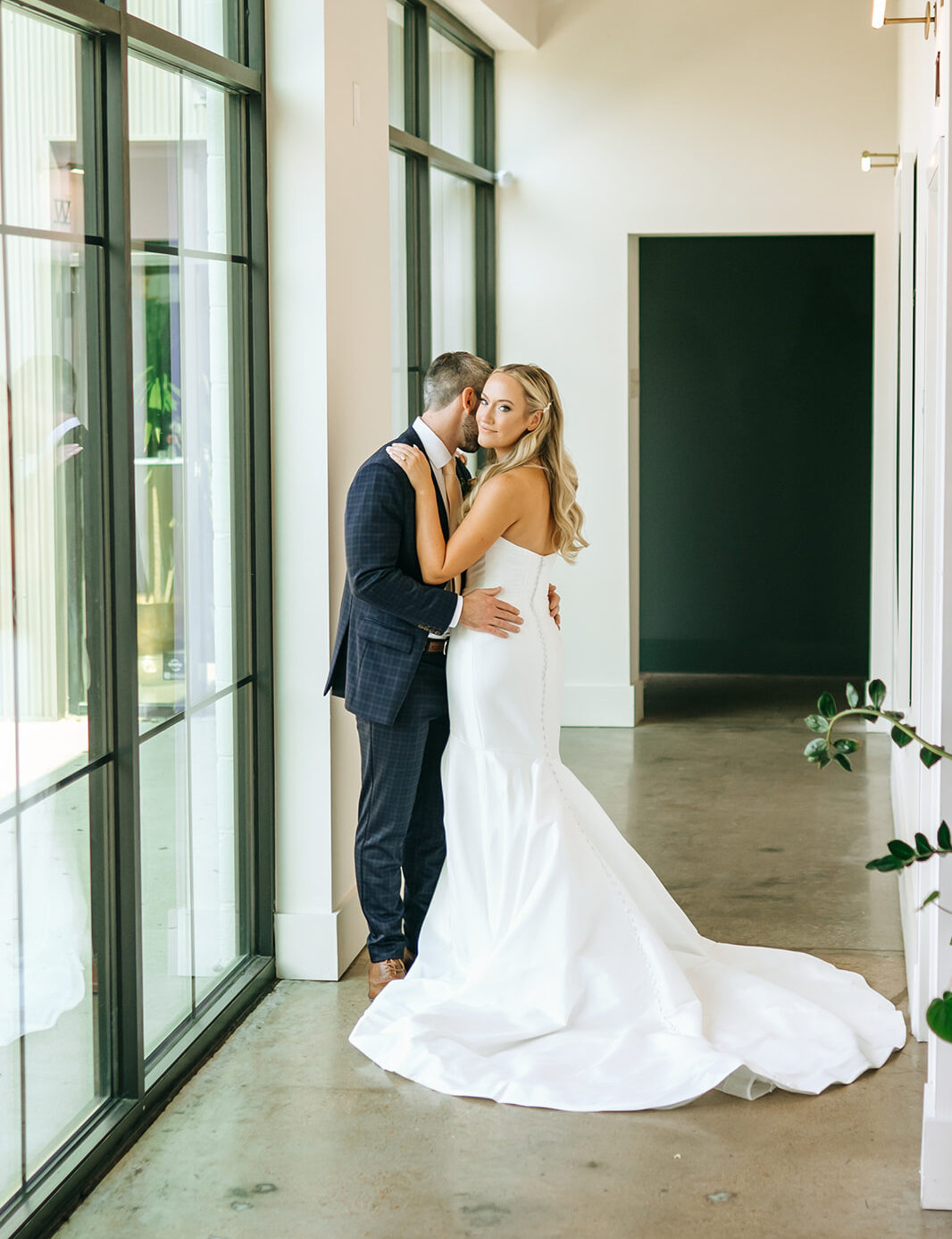 the saint elle nashville wedding