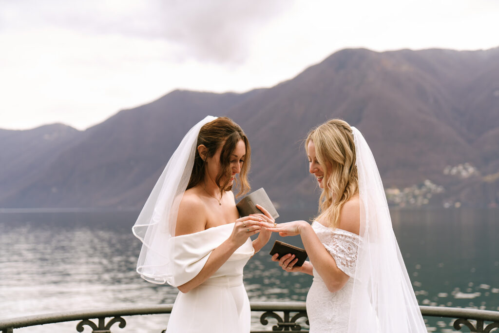 lake como elopement