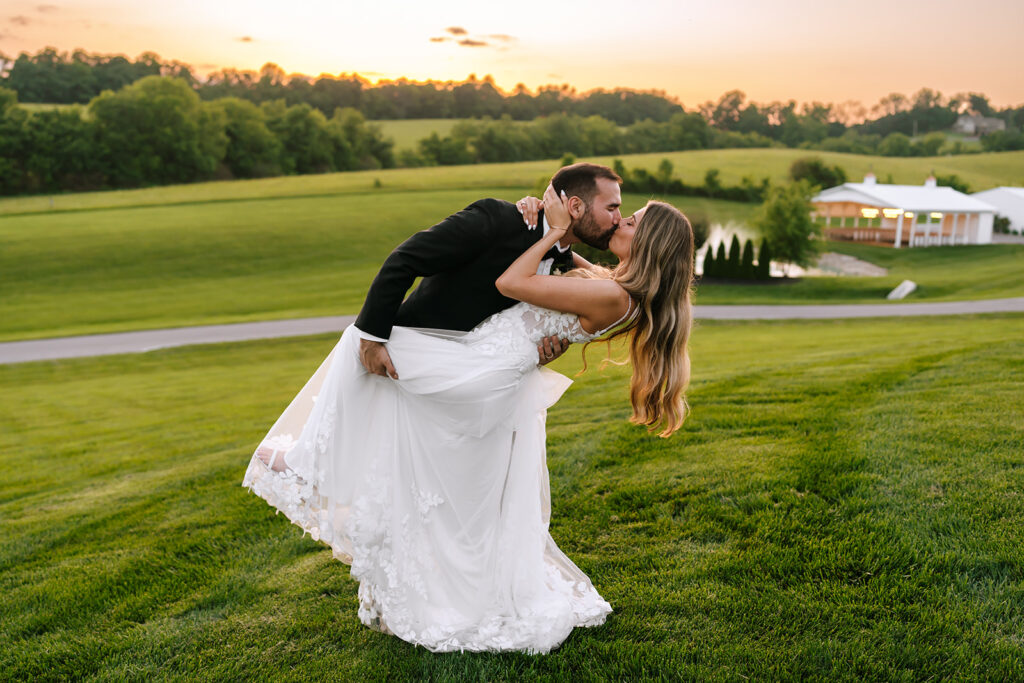 white dove barn wedding